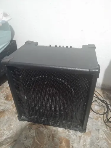 Amplificador de Baixo