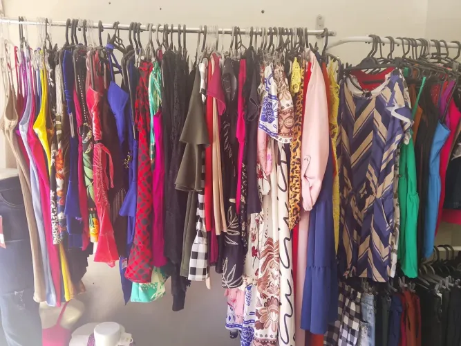 Venda loja montada roupas feminina e masculina