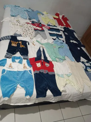 Roupinhas de bebê menino
