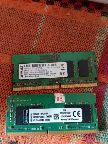 Memória RAM DDR4 4GB Notebook
