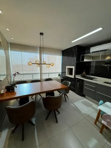 APARTAMENTO COM 3/4 À VENDA, COM 125m2 NO EDIFÍCIO ESSENZA