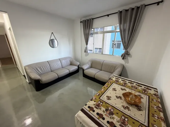 Apartamento Centro do Boqueirão - Reformado - 250 metros da praia - Oportunidade