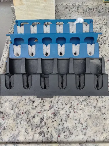 3 suportes para varas de pesca