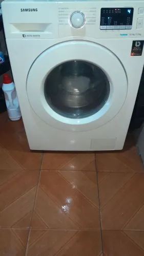Vendo lava e seca samsung de 8,2kg nova, apenas.! R$ 2350