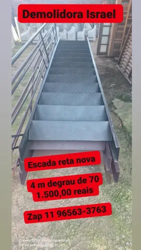 Escada reta nova