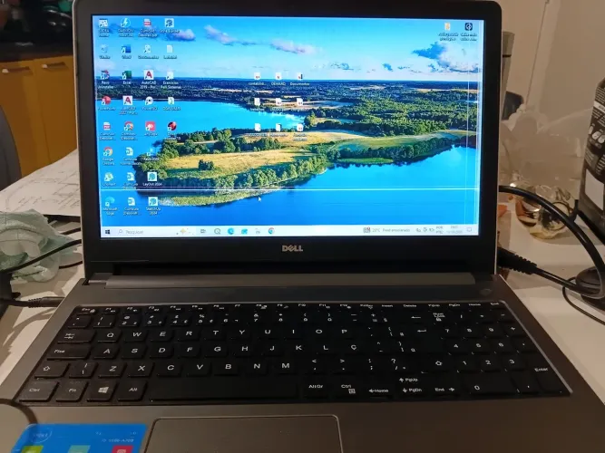 ?Notebook Dell Inspiron 15 - Funciona Perfeitamente (Detalhe na Tela)