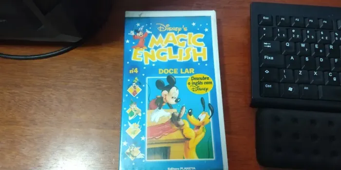 Fita VHS - Disney Magic English - Vol 4 - Doce Lar