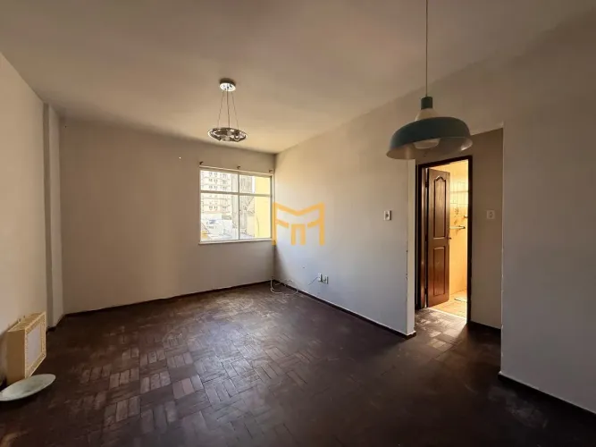 VENDA | Edifício Central | Excelente para House Flipping