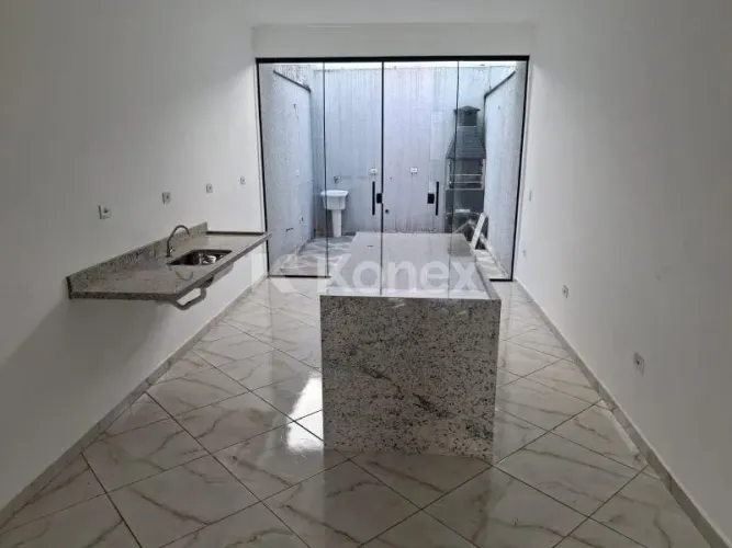 Sobrado Novo à Venda na Saúde