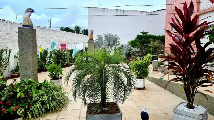 Apartamento com 02 quartos, WC social