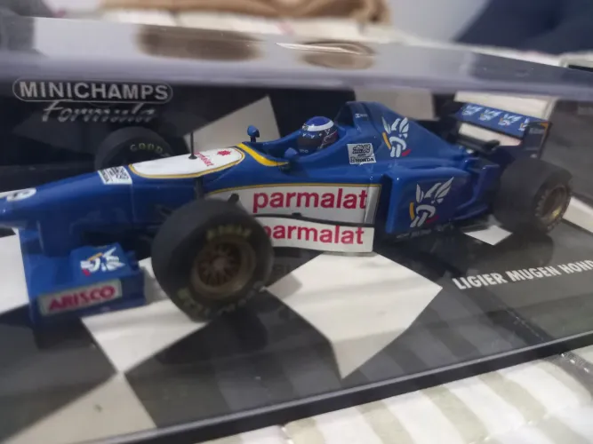 Miniatura F1 Ligier Mugen Honda JS43 Olivier Panis 1:43