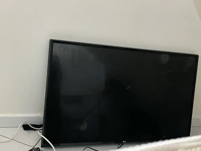 Vendo tv LG smart