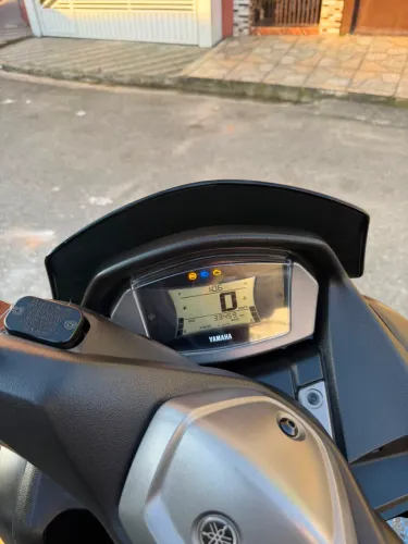 Nmax 2021 abs
