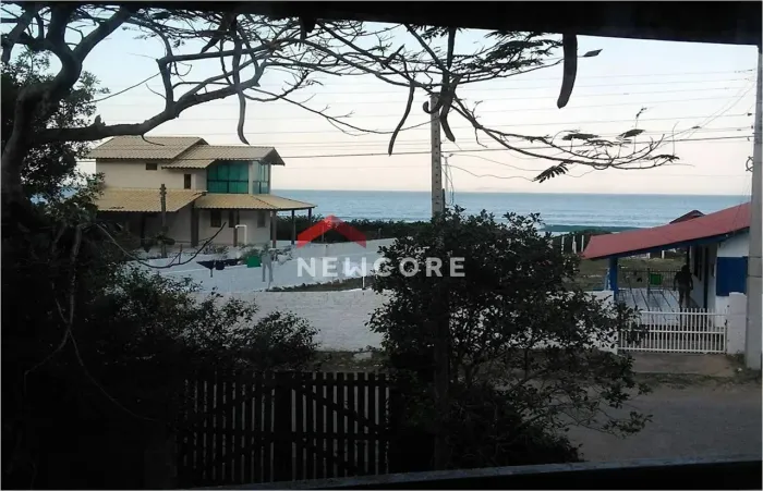 Casa em Rua Inério Joaquim da Silva - Pântano do Sul - Florianópolis/SC