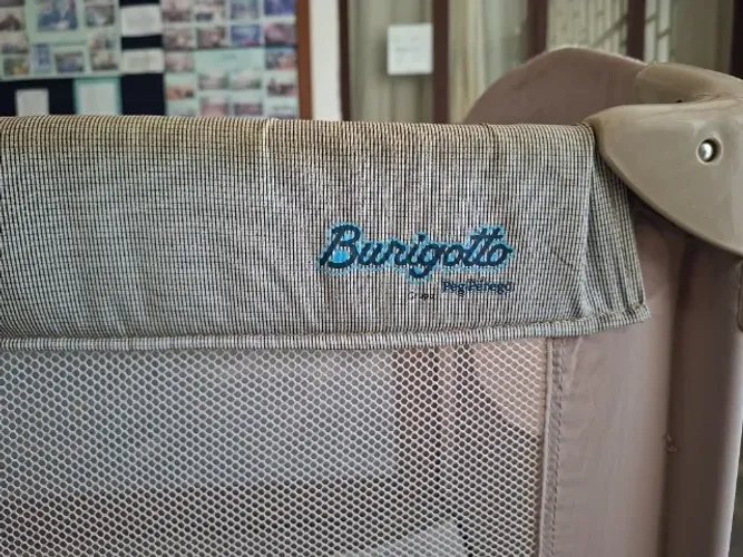 Berço portátil Burigotto bege
