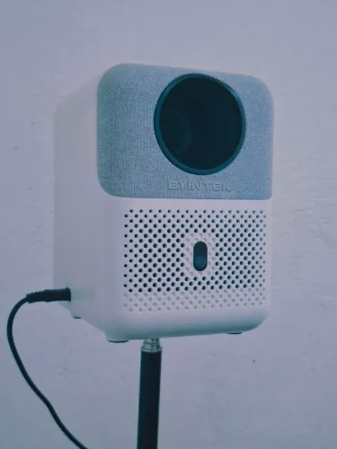 BYINTEK Projetor U4 - lente selada