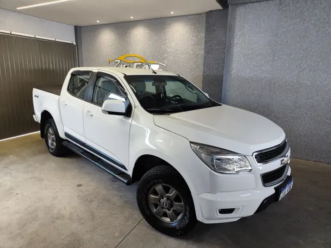 Chevrolet S10 Pick-up LT 2.5 Flex 4X4 CD 2015