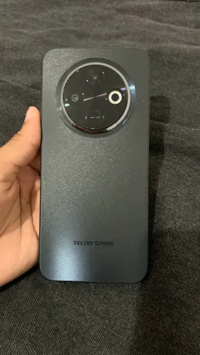 Celular: Tecno SPARK30c 256gb