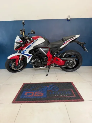 Cb100R 2015 Abs-Financiamento bancário e cartão em até 48x