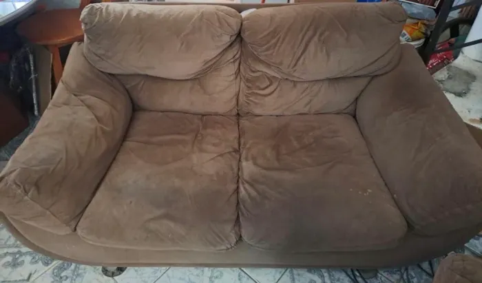 Sofá de 3 e 2 lugares Suede