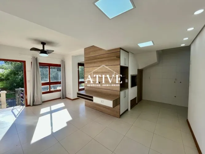 Casa ampla e moderna para venda e locação no excelente bairro Renascença ao lado do Centro