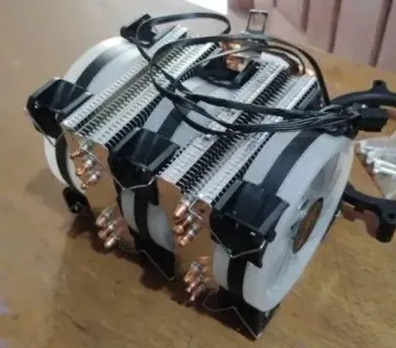 Triple Cooler RGB, Iwongou, usado