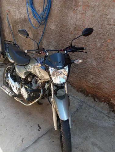 Vendo Titan 125 KS montadinha