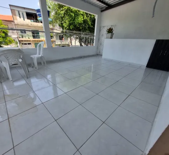 05 Quartos / Quintal / Casa na Santa Luzia