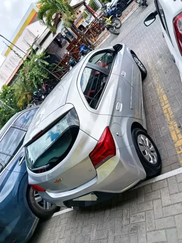 Chevrolet Onix Hatch LT 1.0 8V Flex Mec. 4P 2019