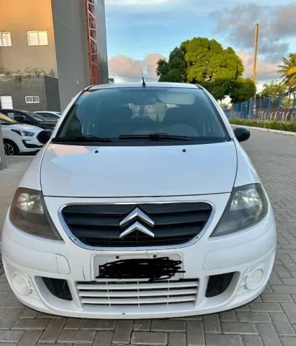 Citroen C3 GLX 1.4/ GLX Sonora 1.4 Flex 8V 5P 2012