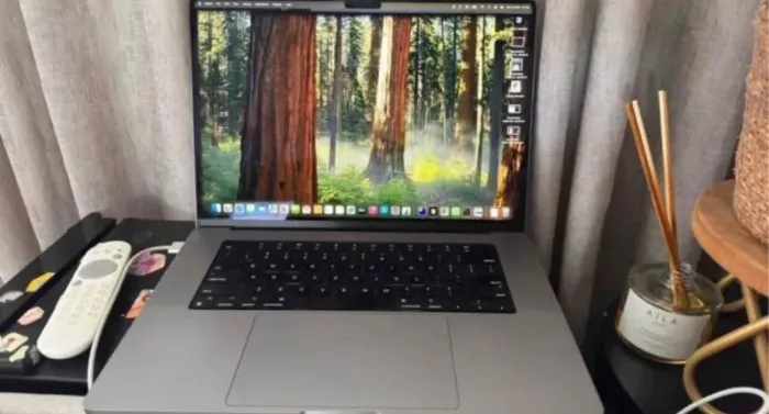 MacBook Pro M1 2021 - 16GB - 512 SSD