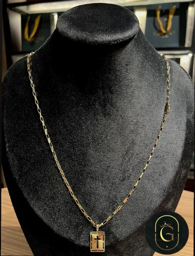 Cordão de ouro Cartier com pingente 11.2g ( LOJA FÍSICA )