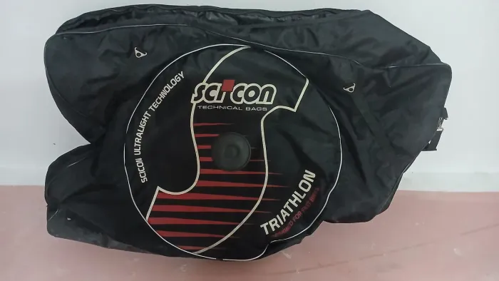 Vende - se Malabike Scicon Ultralight Technology.<br>Retirar em Pinheiros SP !