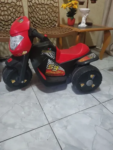 Vendo motinha de criança 