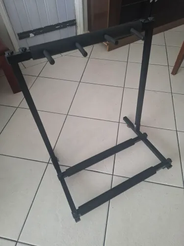 Suporte Estante Rack Chão P/ 3 Violão Guitarra Baixo C/rodas