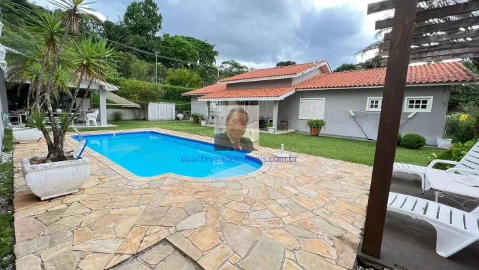 CASA TÉRREA GRANJA VIANA 3 SUÍTES EM CONDOMÍNIO FECHADO