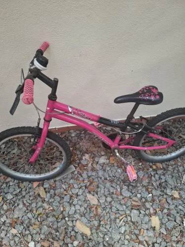 Bicicleta infantil rosa
