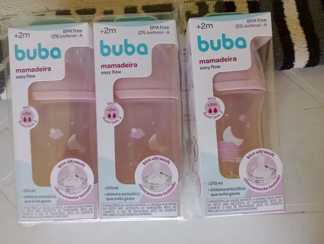 Vendo kit de mamadeira buba nova também vendo a unidade sai a 35.