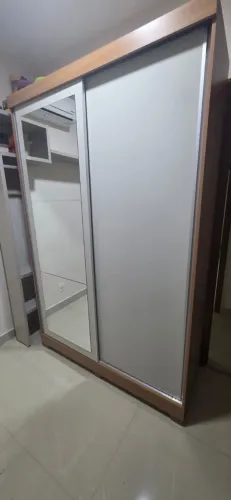 Guarda roupas 