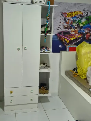 Guarda roupa infantil