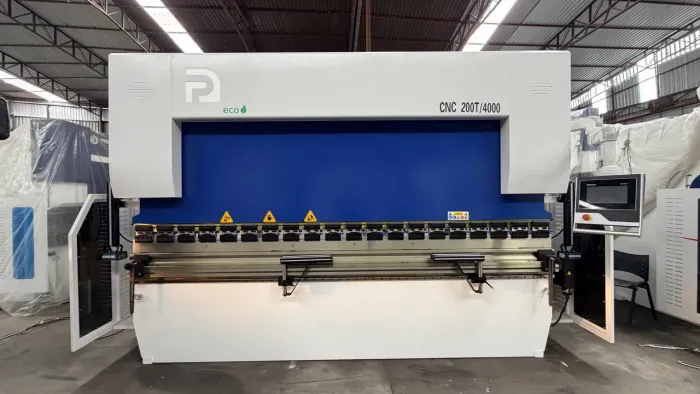 Dobradeira CNC Pericles máquinas
