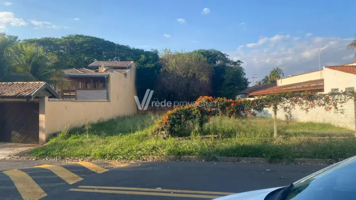 Terreno à venda no Condomínio Xangrilá Campinas/SP