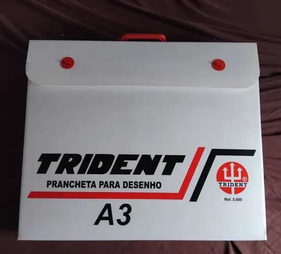 Vendo Prancheta para desenho da TRIDENT A3- SEMINOVA 