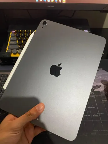 Apple Ipad Air (5a Geração) 10.9 Wi-fi 64 Gb Chip M1
