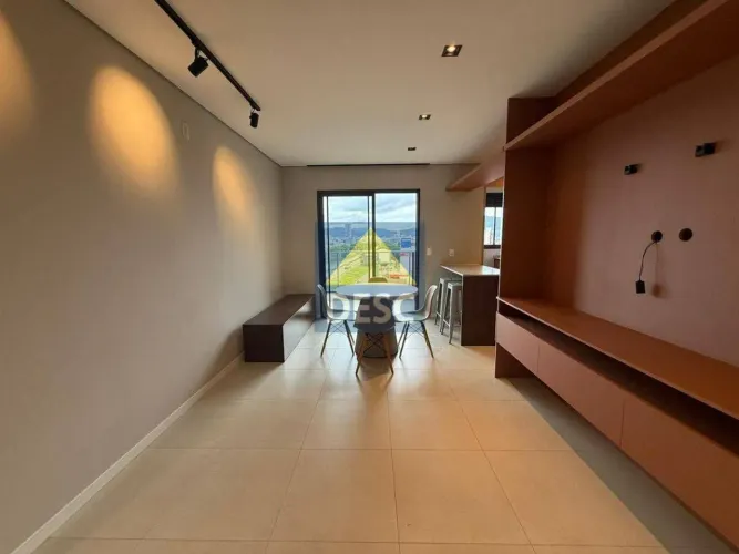 Apartamento com 2 Suítes e 2 Vagas para Locação Centro, Rua 3300, Balneário Camboriú
