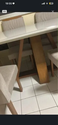 Vendo ou Troco Mesa com Cadeiras
