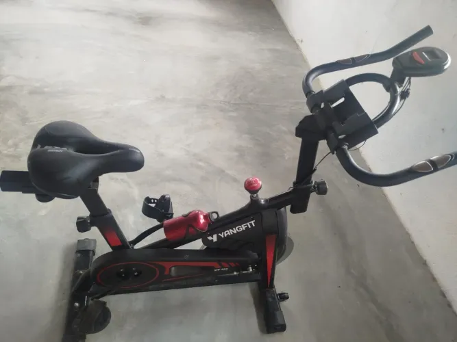 Bicicleta Ergometrica Yangfit BS260