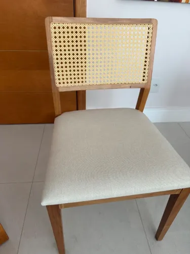 Cadeiras mesa de jantar em Madeira 