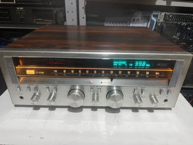 Receiver amplificador sansui modelo G5700 muito novo