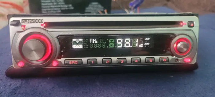 Rádio Kenwood